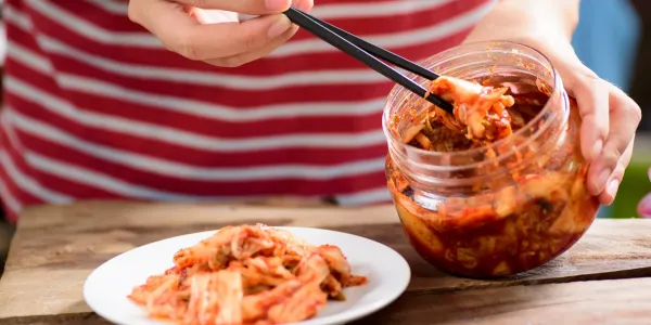 Τι είναι το κίμτσι και ποια τα οφέλη για την υγεία